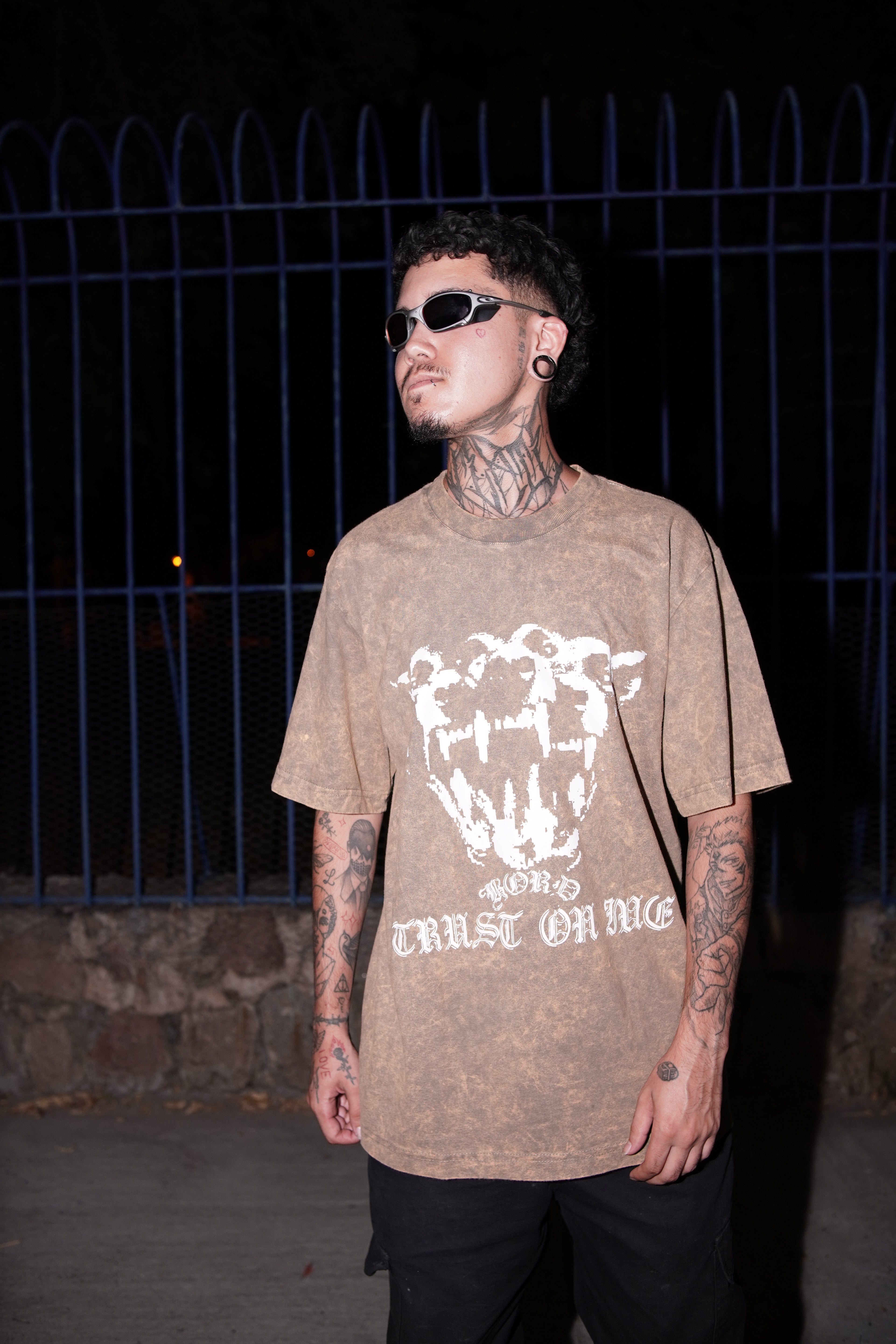 Camiseta TRUST ON ME